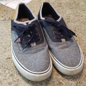 Levis shoes